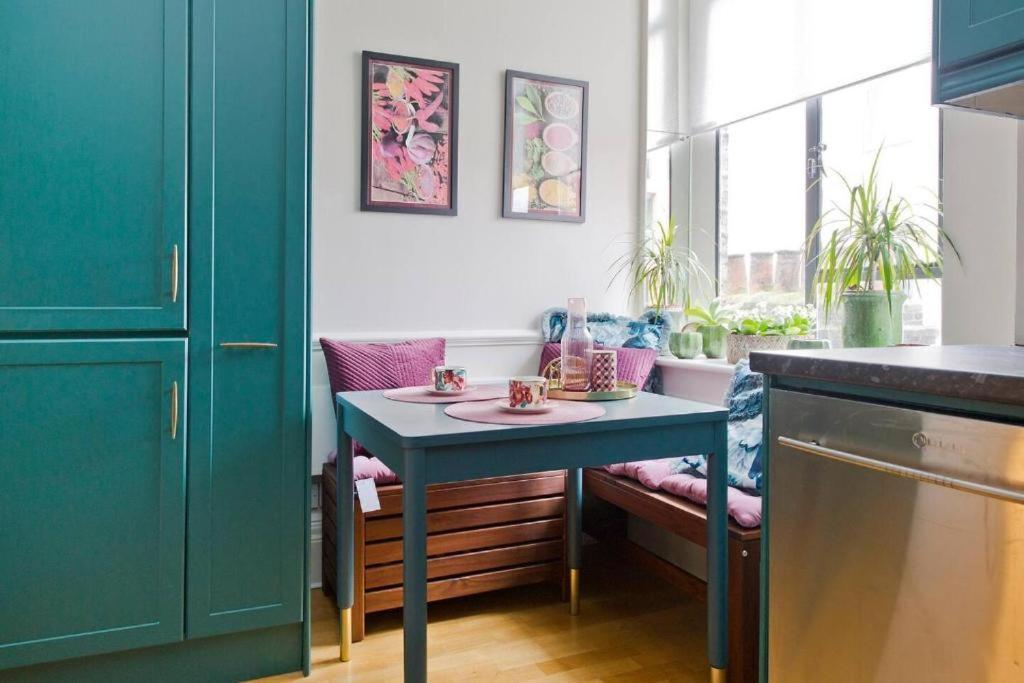 Stylish London Getaway In The Heart Of The City Buitenkant foto