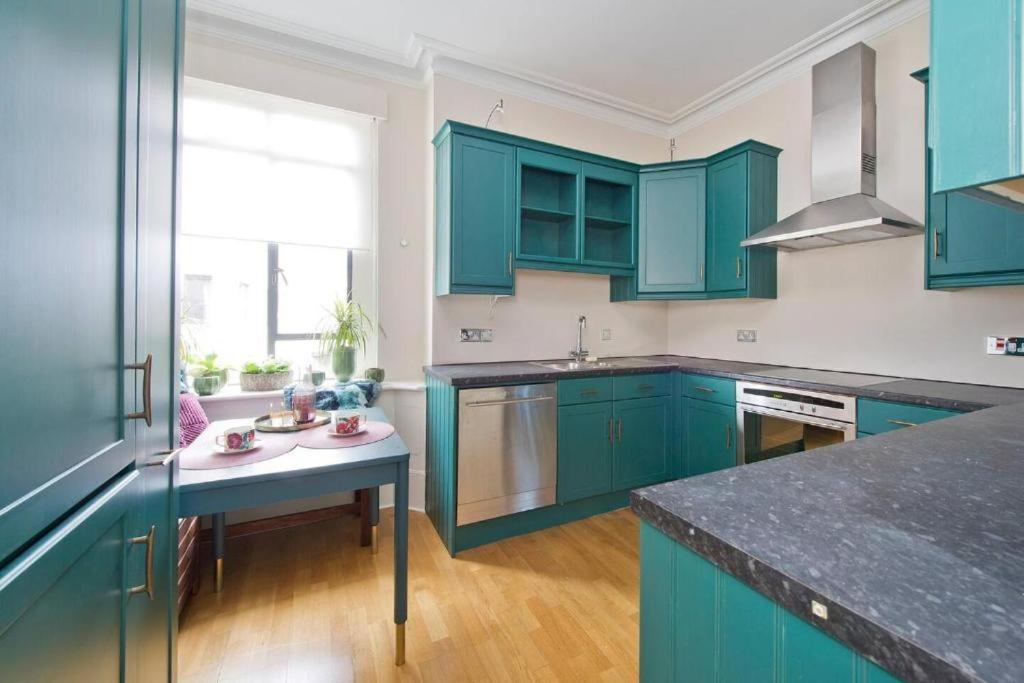 Stylish London Getaway In The Heart Of The City Buitenkant foto